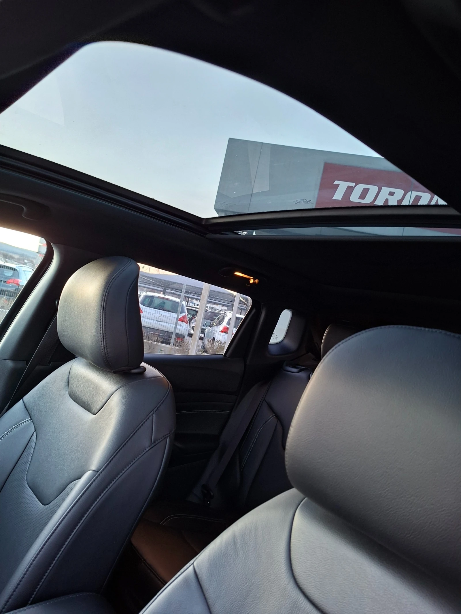 Jeep Compass 2.0 TURBO 200hp | Mobile.bg � ����������� 16