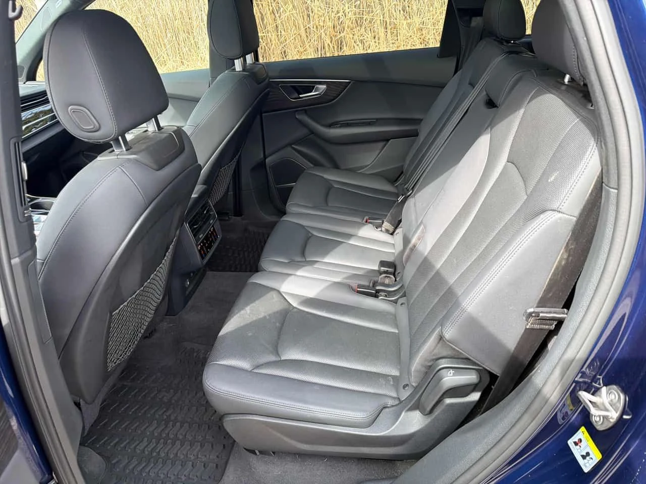 Audi Q7 * Progressiv * B&O * ОБДУХВАНЕ * ПАНО * 2 КЛЮЧА * , снимка 16 - Автомобили и джипове - 54092760