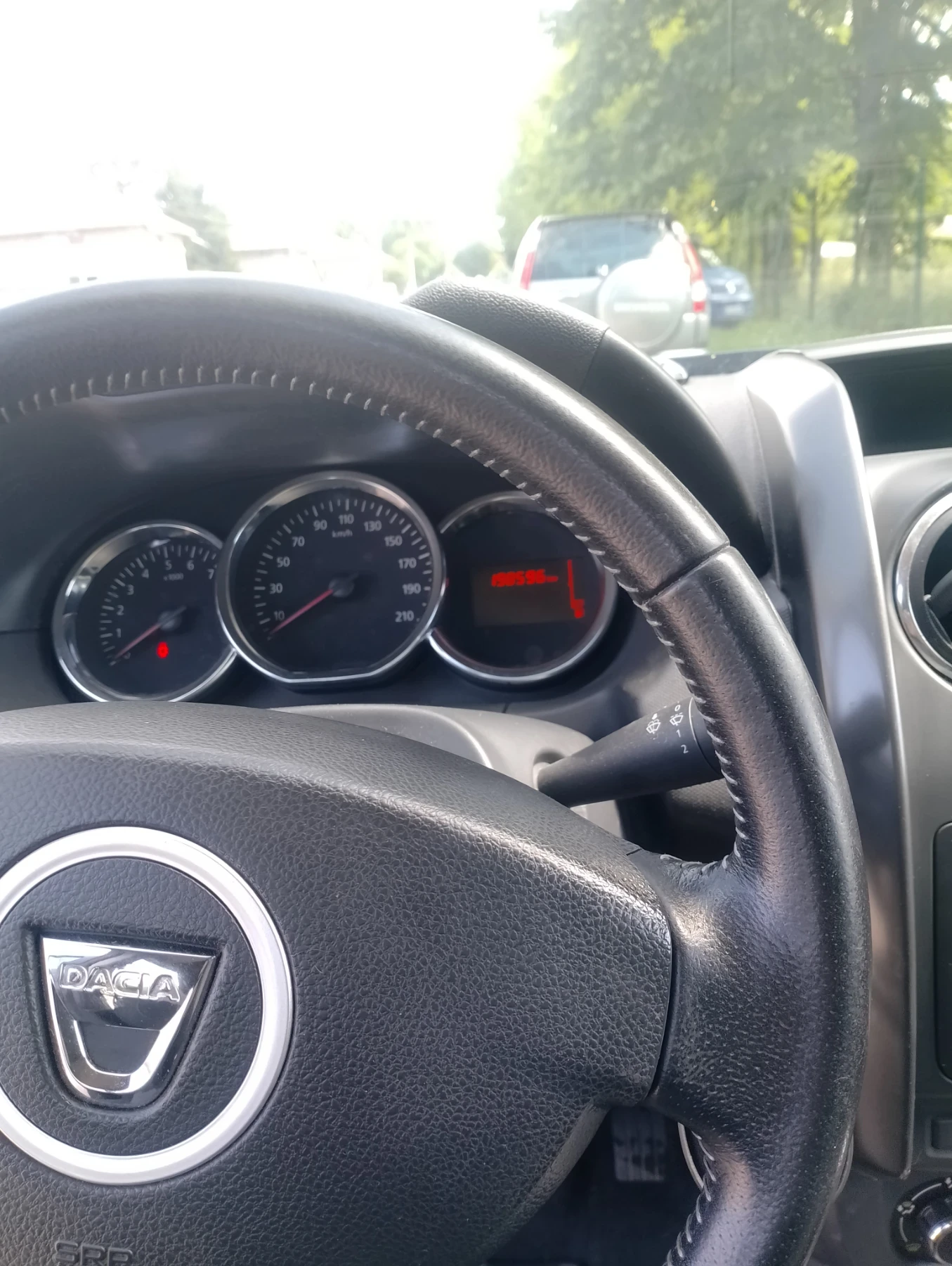 Dacia Duster, снимка 7 - Автомобили и джипове - 54726202
