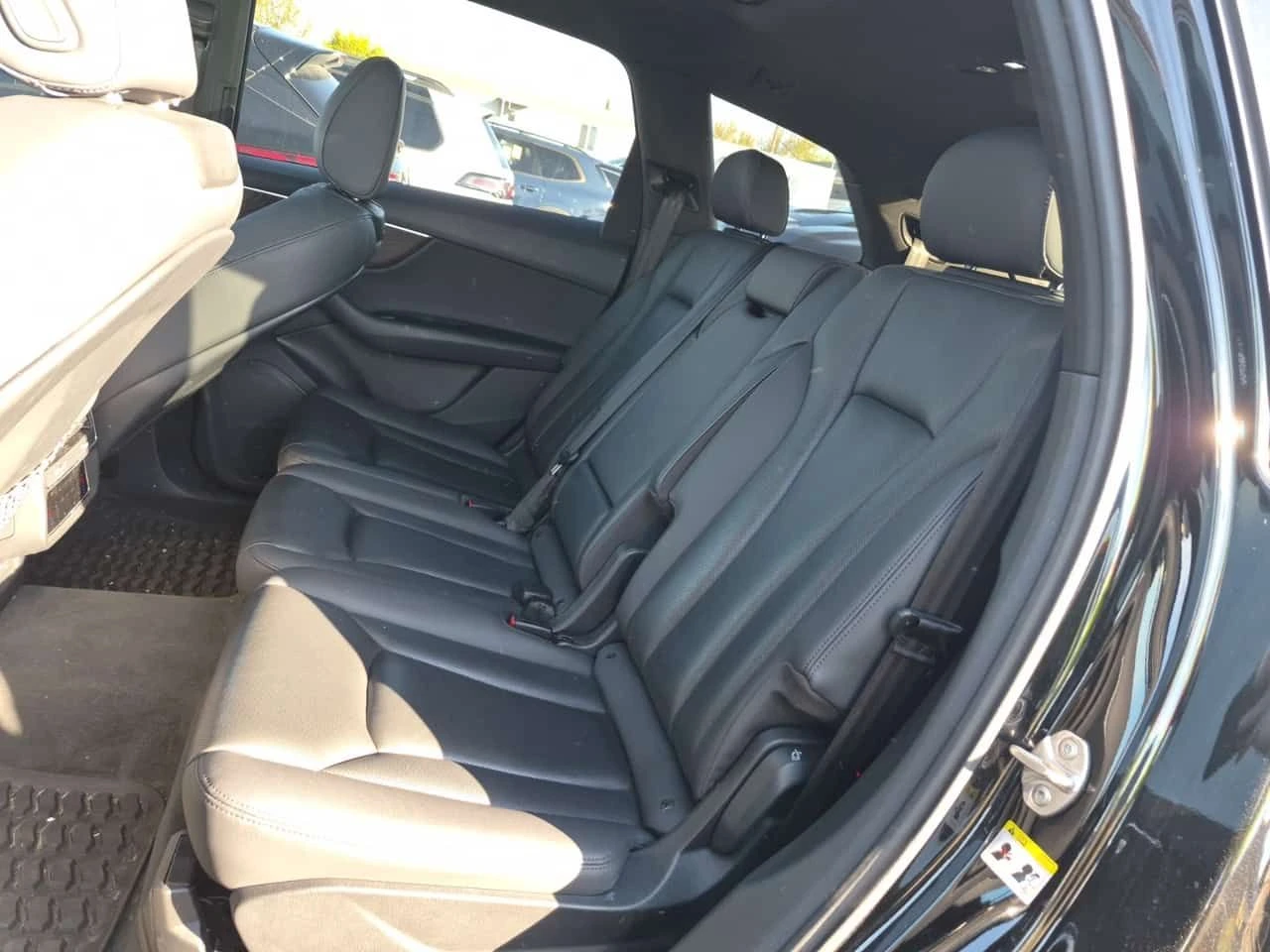 Audi Q7 S LINE/PROGRESSIV/2 КЛЮЧА/ПАНО/CARFAX/, снимка 11 - Автомобили и джипове - 54756419