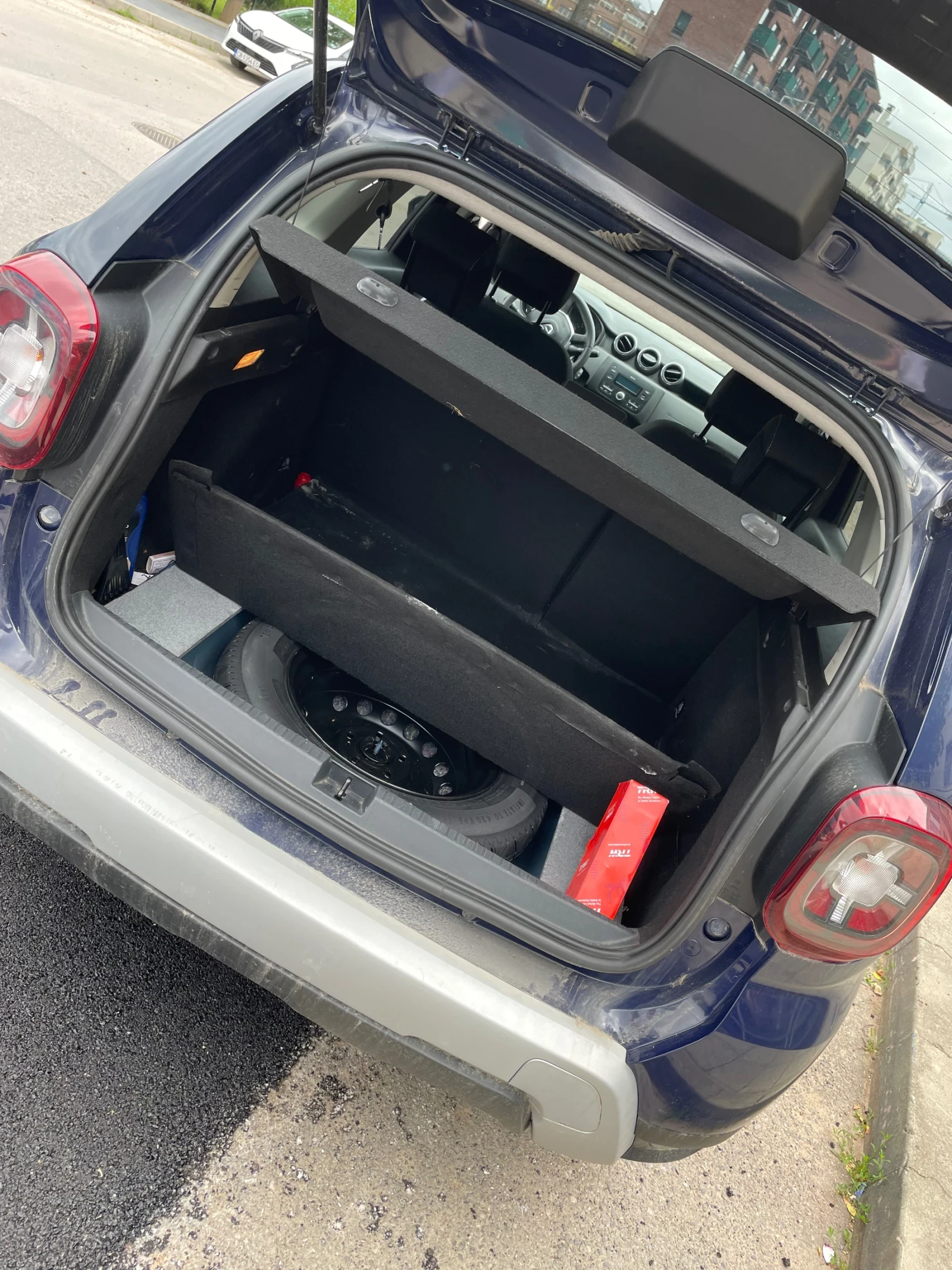 Dacia Duster 1.5dCi, снимка 6 - Автомобили и джипове - 54922377