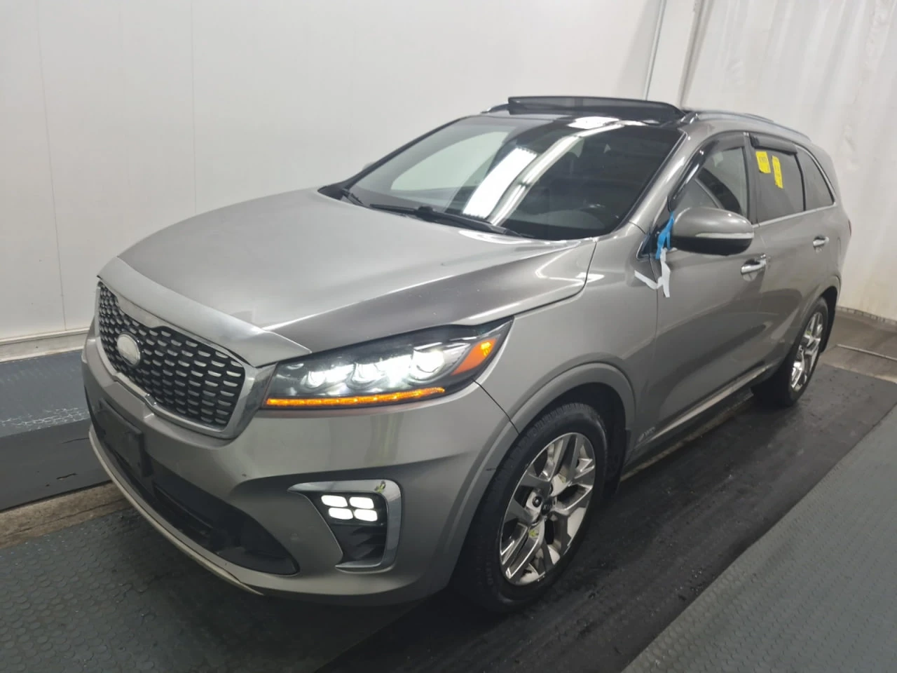 Kia Sorento SXL LIMITED* Обдухване* Подгрев* Пано* 360* Камера
