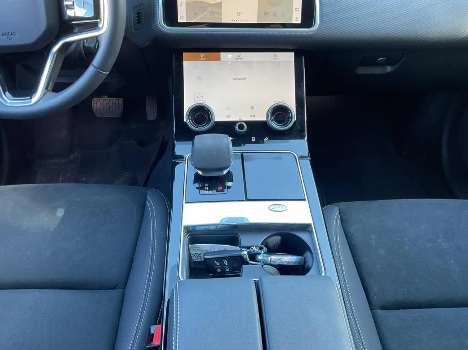 Land Rover Range Rover Velar P400e AWD LED Navi Clima Leather, снимка 12 - Автомобили и джипове - 56198694