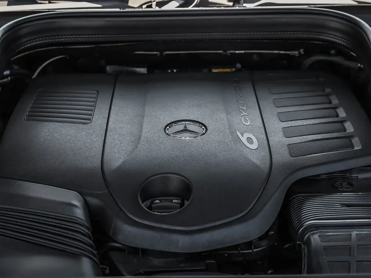 Mercedes-Benz GLS, снимка 5 - Автомобили и джипове - 56227201