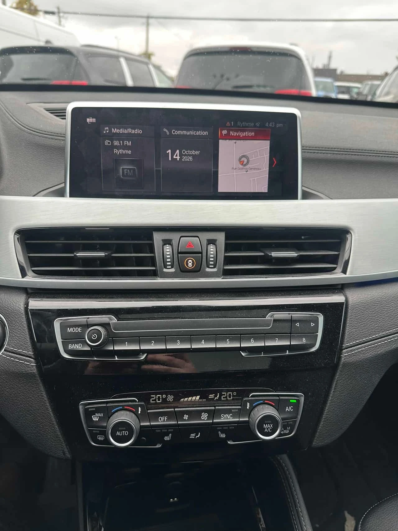 BMW X1 xDrive28i � ����� / Carfax / ����������  | Mobile.bg � ����������� 9