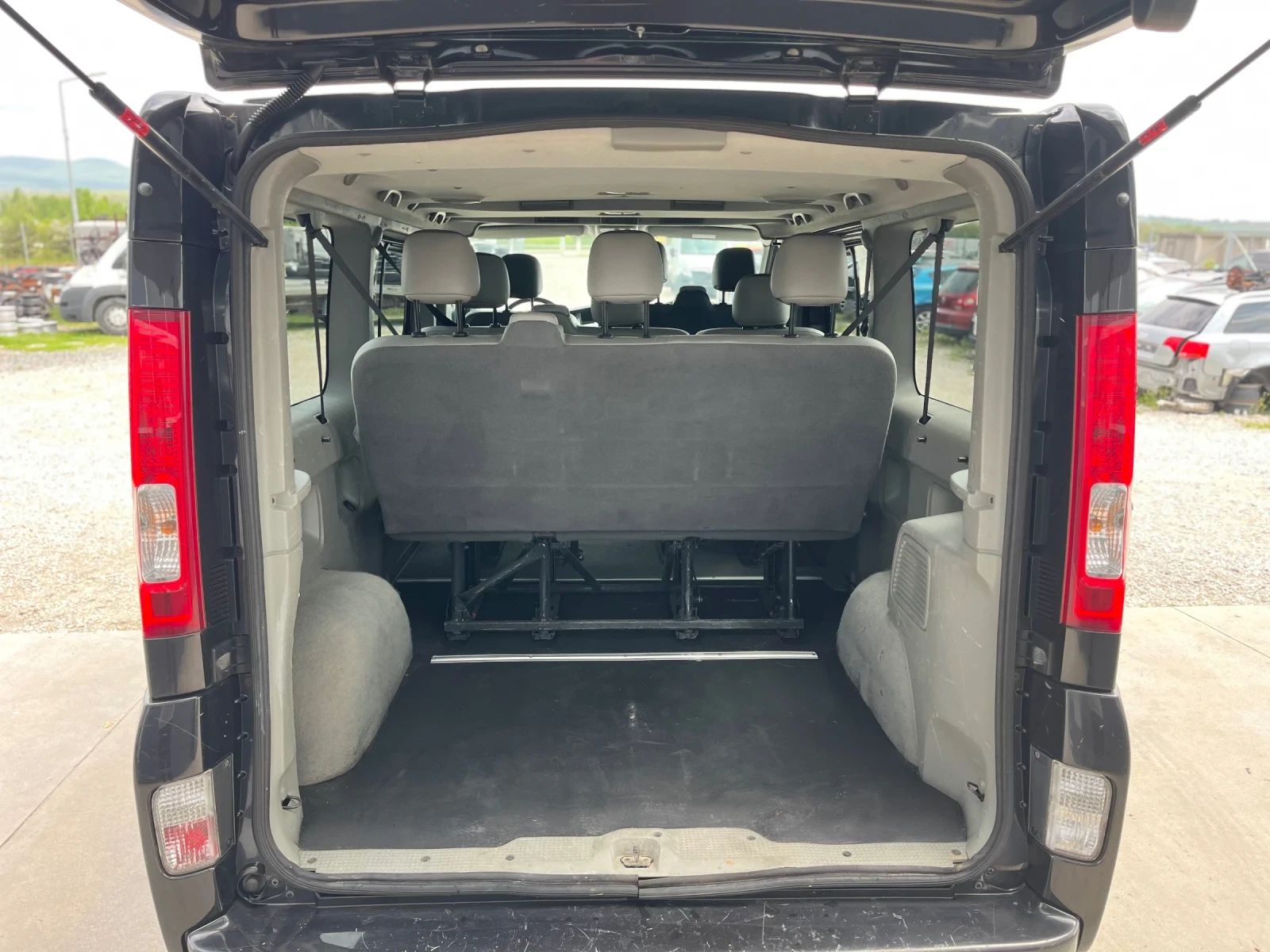Renault Trafic Euro5 - изображение 6
