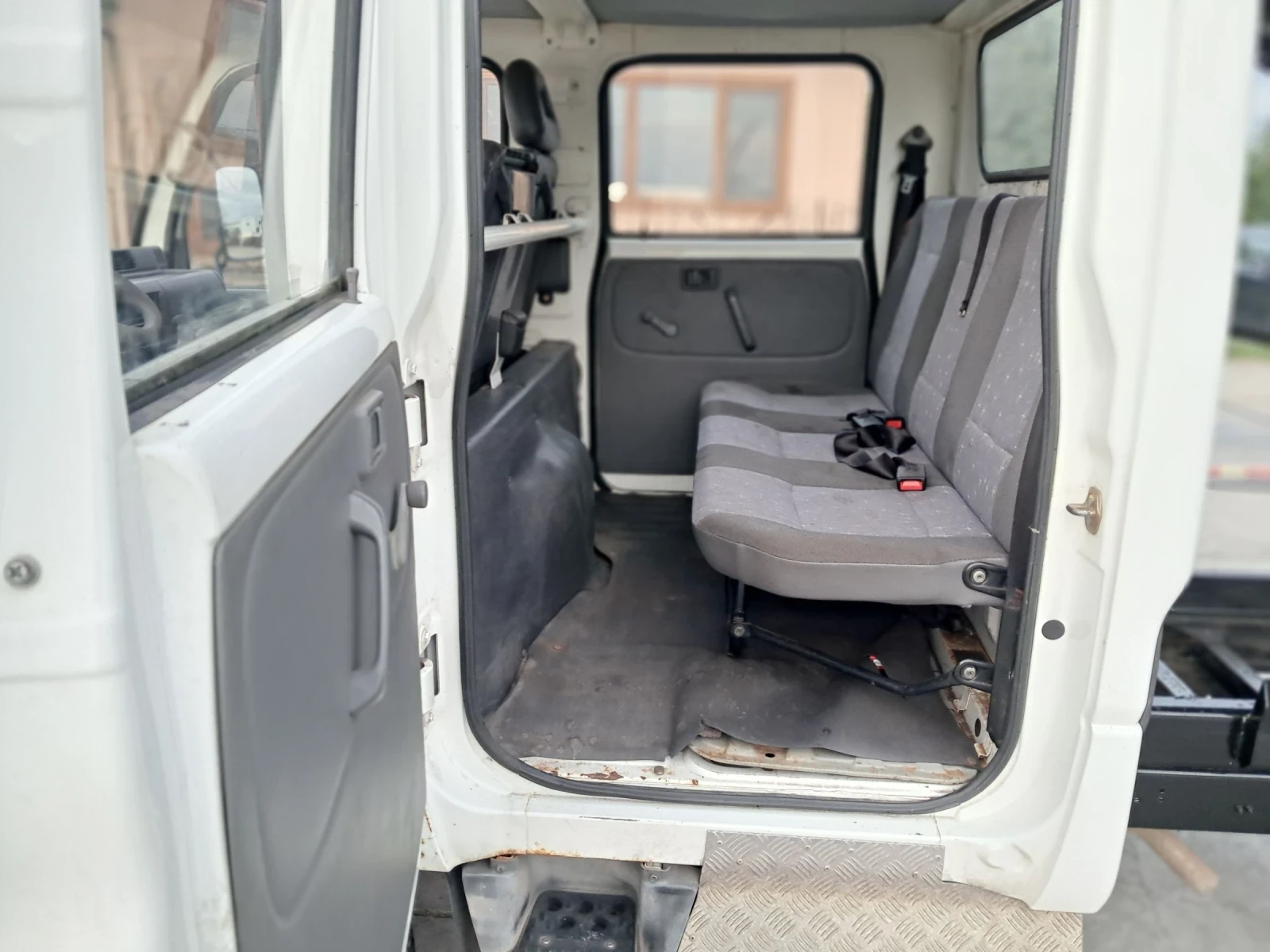 Nissan Capstar 3.0D-самосвал - изображение 6