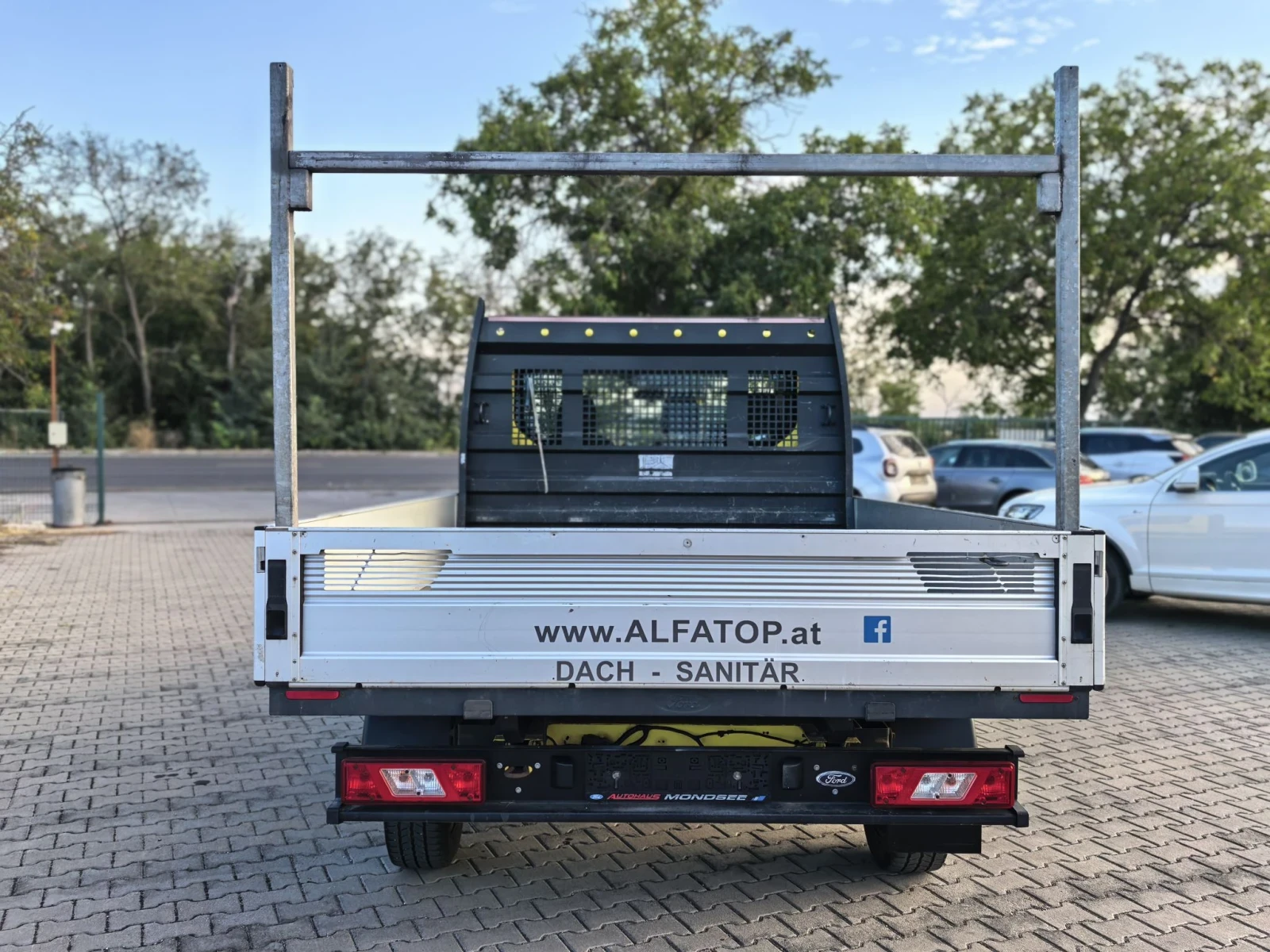 Ford Transit 117000км 2017г Като Нов, снимка 5 - Бусове и автобуси - 56227594