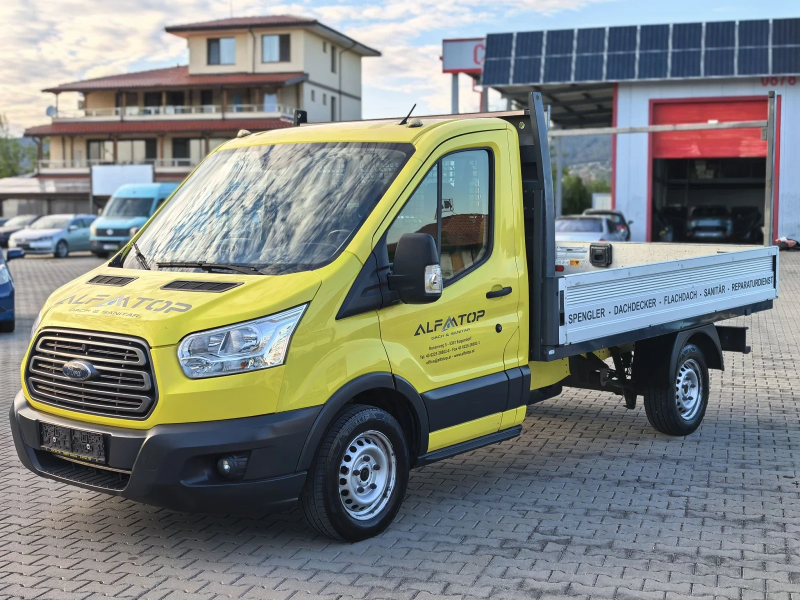 Ford Transit 117000км 2017г Като Нов, снимка 2 - Бусове и автобуси - 56227594