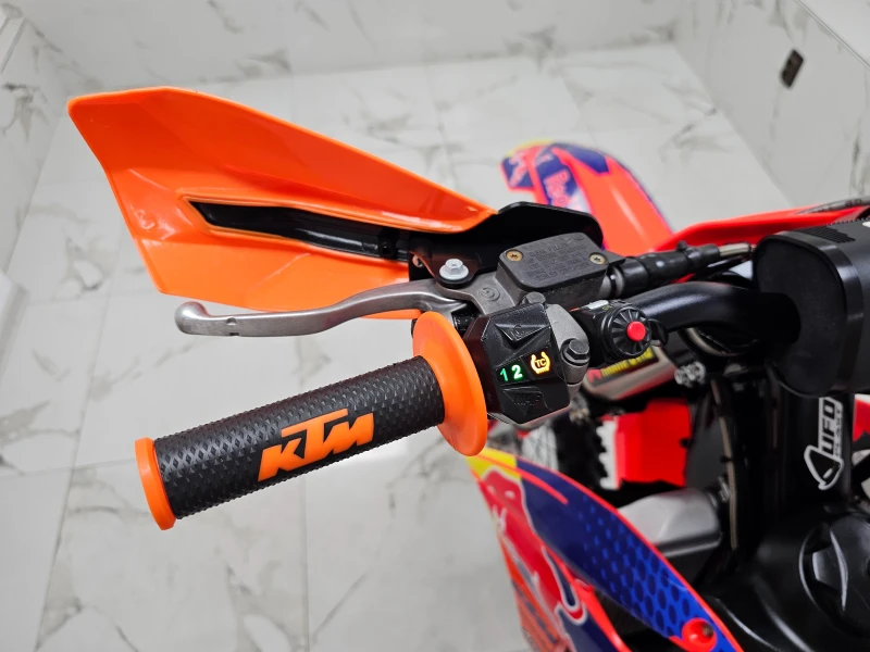 Ktm SX-F 250/СТАРТЕР/2 РЕЖИМА/ТРАКШЪН КОНТРОЛ/ ЛИЗИНГ, снимка 8 - Мотоциклети и мототехника - 47584062