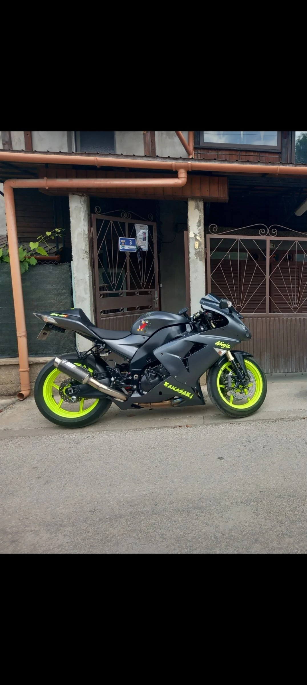 Kawasaki Zxr ZX10R - изображение 2