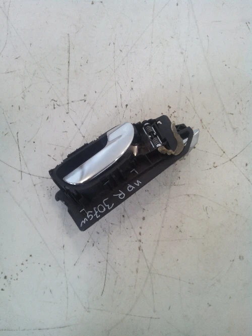 Предна дясна вътрешна дръжка за пежо 307 sw