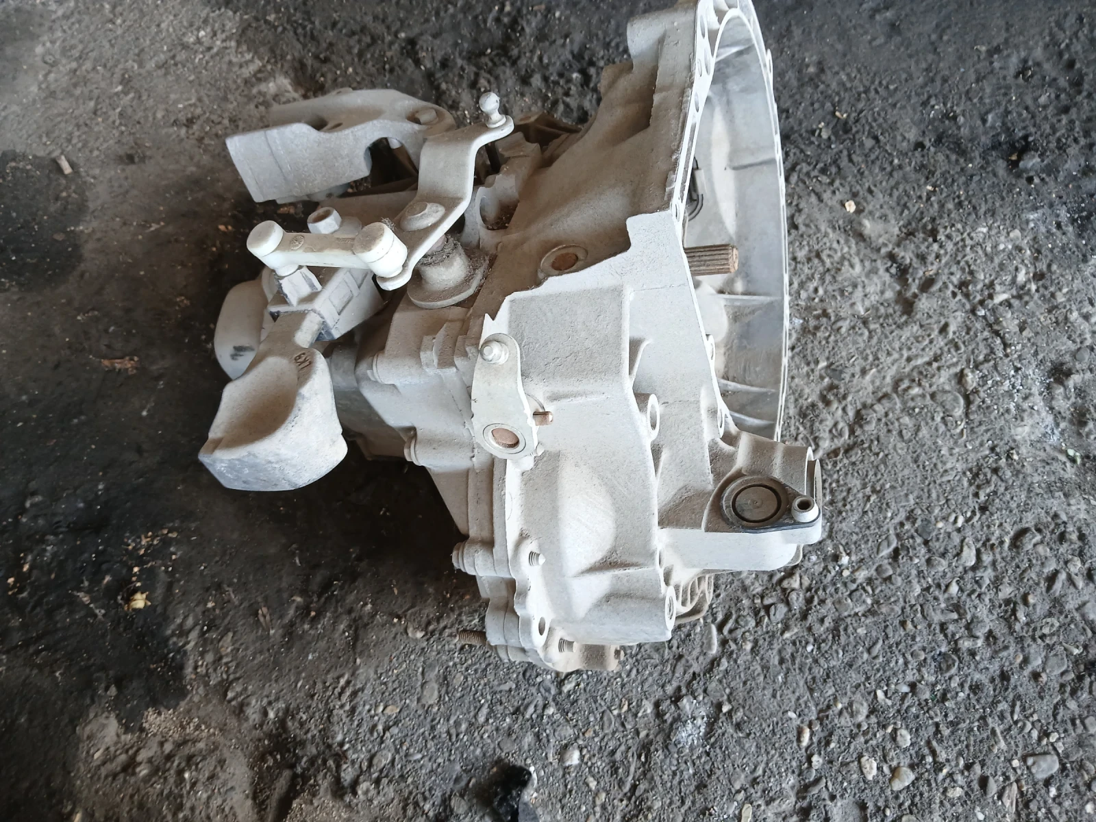 20CR15 скорости ръчни Citroen C3   1044651, снимка 4 - Части - 55274550