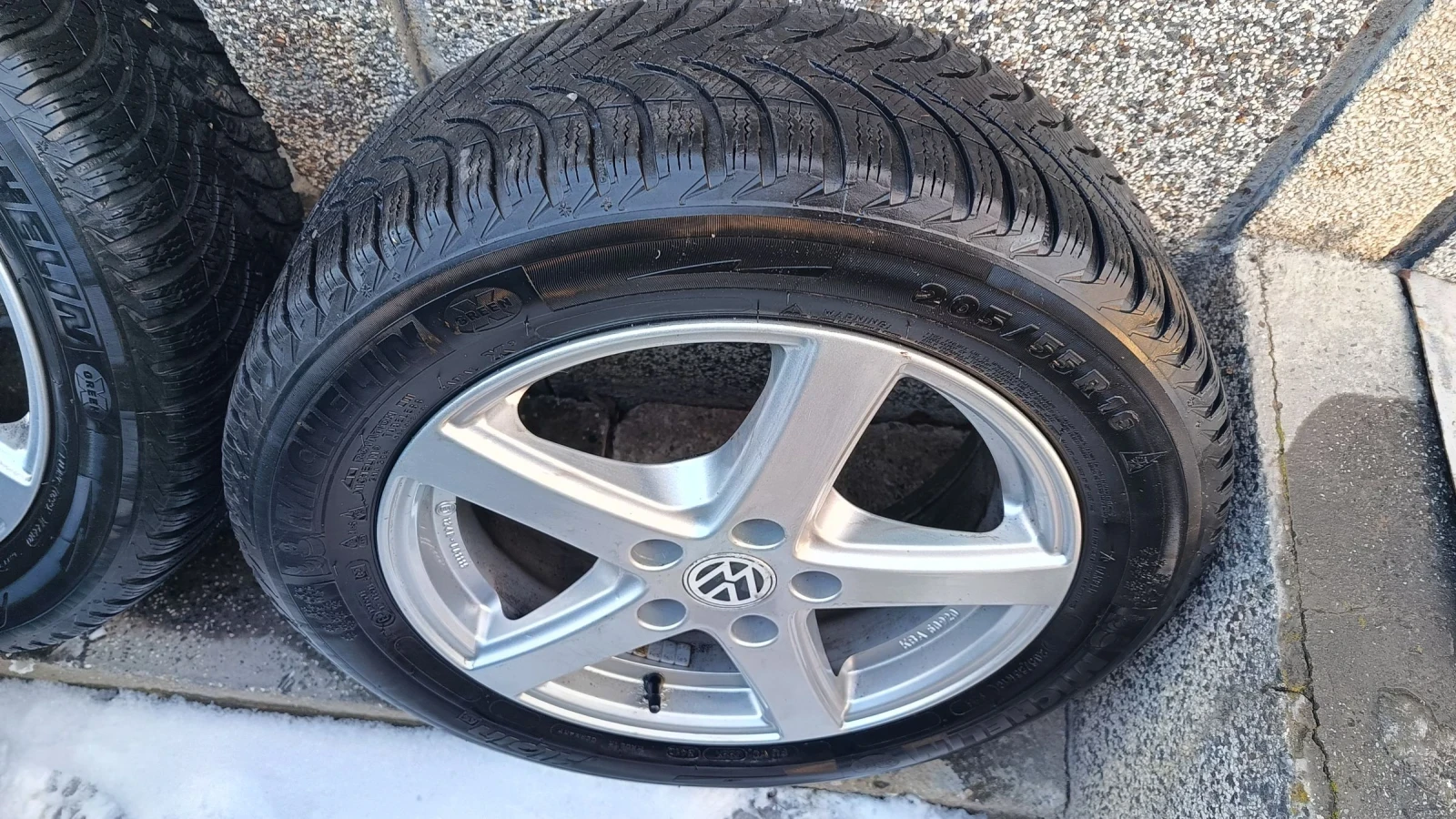    205/55R16  VW Golf | Mobile.bg   2