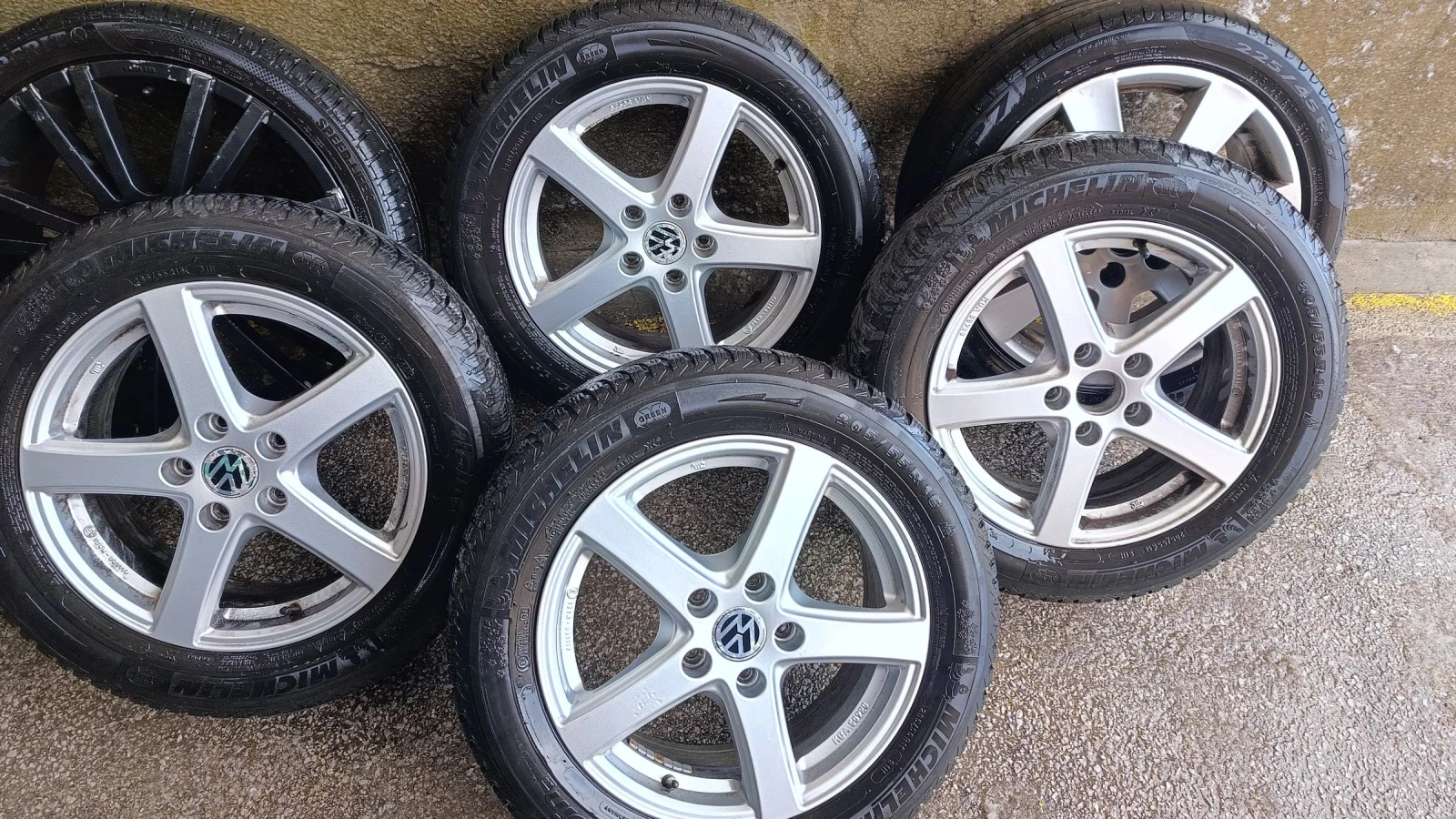    205/55R16  VW Golf | Mobile.bg   6