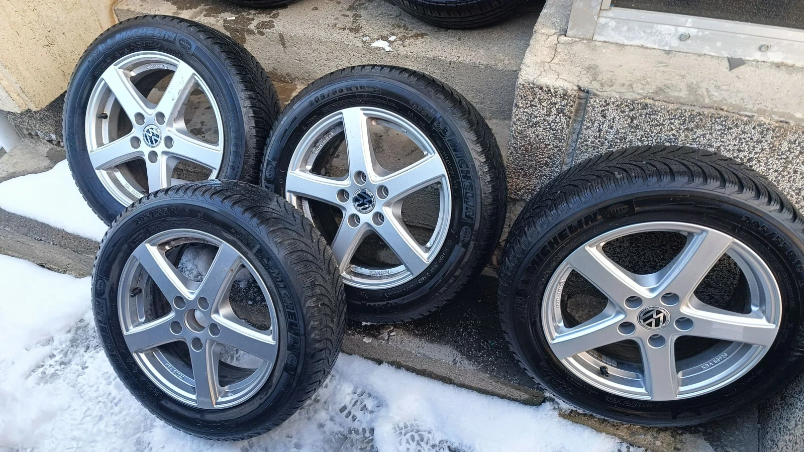    205/55R16  VW Golf | Mobile.bg   3