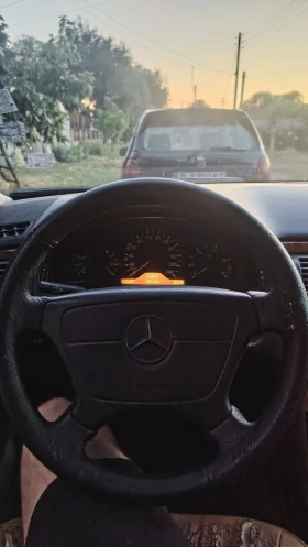 Mercedes-Benz E 290 TurboDiesel , снимка 10