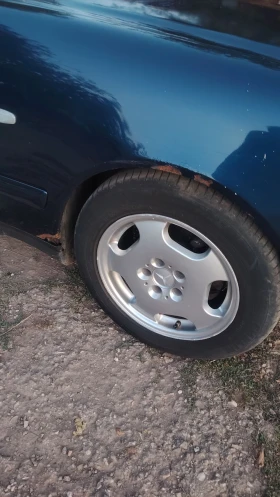 Mercedes-Benz E 290 TurboDiesel , снимка 4