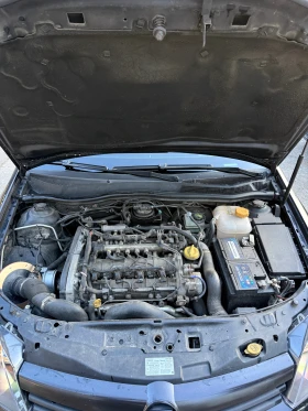 Opel Astra GTC, снимка 13