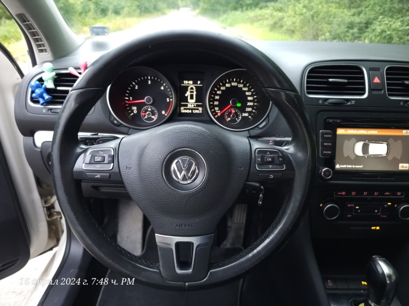 VW Golf 2.0TDI 140к.с, снимка 8 - Автомобили и джипове - 45360900