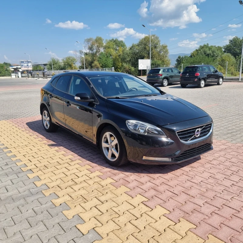 Volvo V40 1.6 , снимка 7 - Автомобили и джипове - 46988556