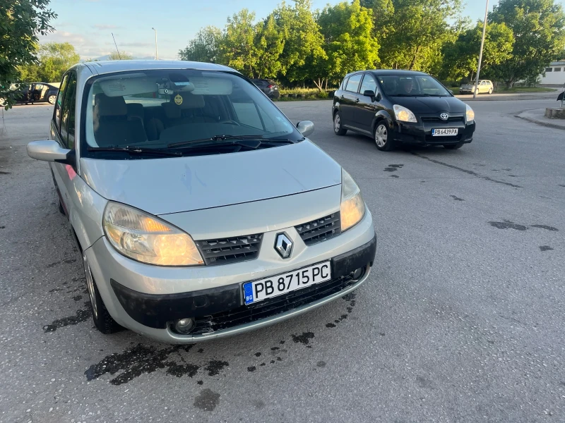 Renault Scenic, снимка 1 - Автомобили и джипове - 47556890