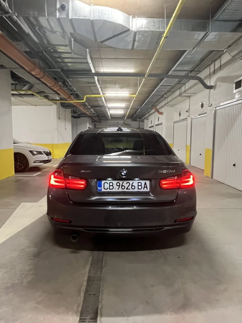 BMW 320 xDrive - Sportline, снимка 4 - Автомобили и джипове - 47581475