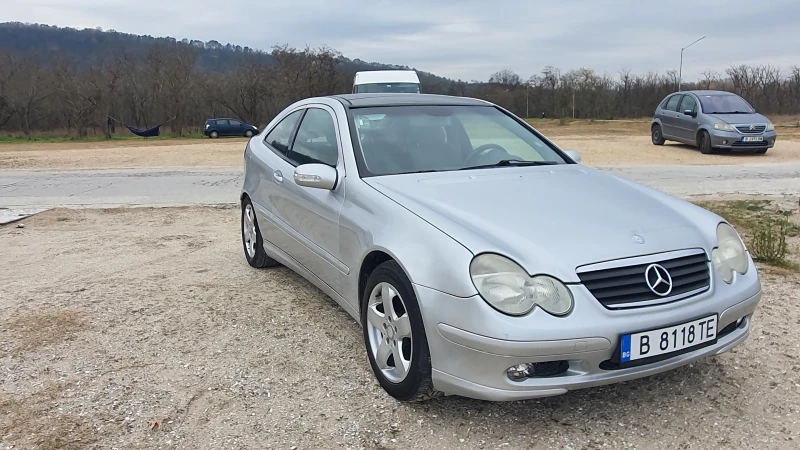 Mercedes-Benz C 200 Kompresor, снимка 1 - Автомобили и джипове - 48394897