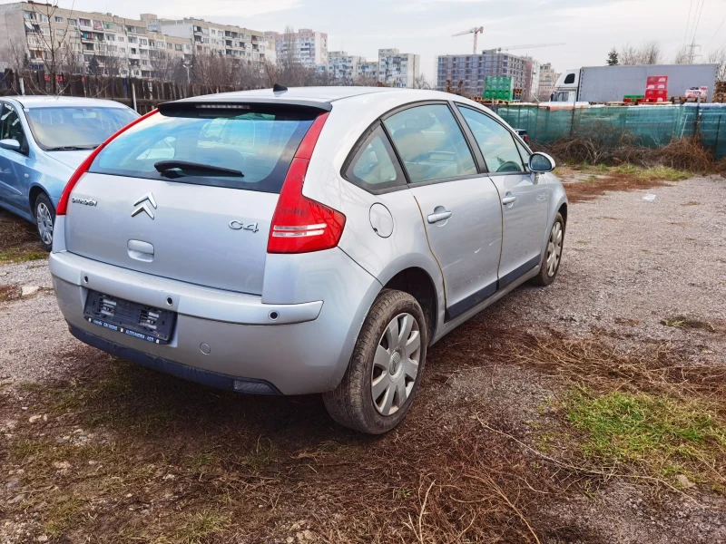 Citroen C4 1.6 i, снимка 5 - Автомобили и джипове - 48436648