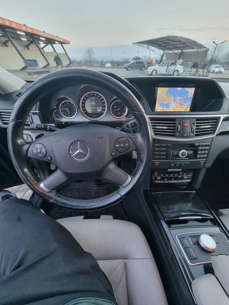 Mercedes-Benz E 350 W212, снимка 9 - Автомобили и джипове - 49292025