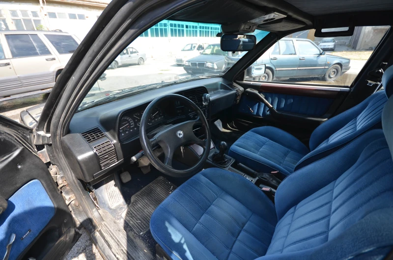 Lancia Thema Брониран, снимка 7 - Автомобили и джипове - 50453271