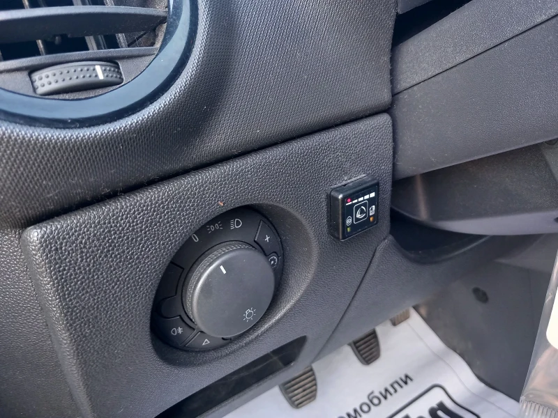 Opel Corsa 1.2 газ бензин, снимка 15 - Автомобили и джипове - 51612782