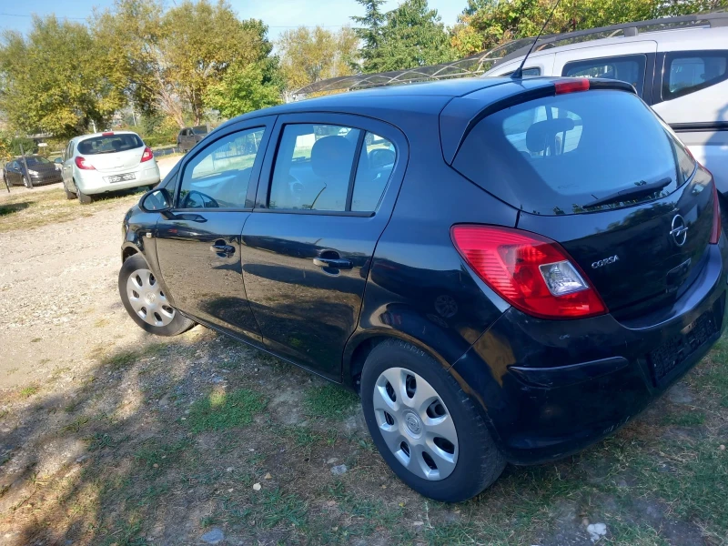 Opel Corsa 1.2 газ бензин, снимка 3 - Автомобили и джипове - 51612782