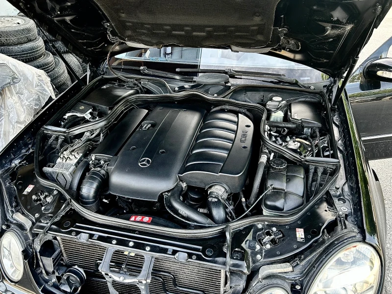 Mercedes-Benz E 270, снимка 8 - Автомобили и джипове - 52723851