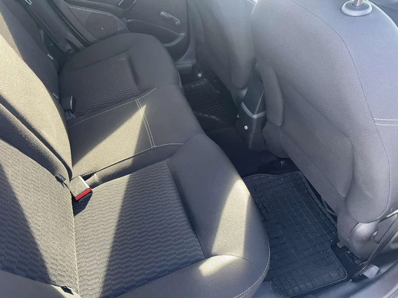 VW Golf, снимка 11 - Автомобили и джипове - 52999706