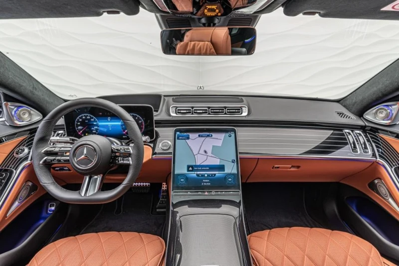 Mercedes-Benz S 400 d* LONG* AMG* BURM-4D* HEAD-UP* PANO* DISTR* 4-SEA, снимка 14 - Автомобили и джипове - 52706562