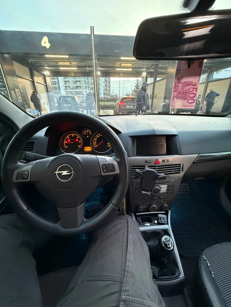 Opel Astra GTC, снимка 12 - Автомобили и джипове - 52894226