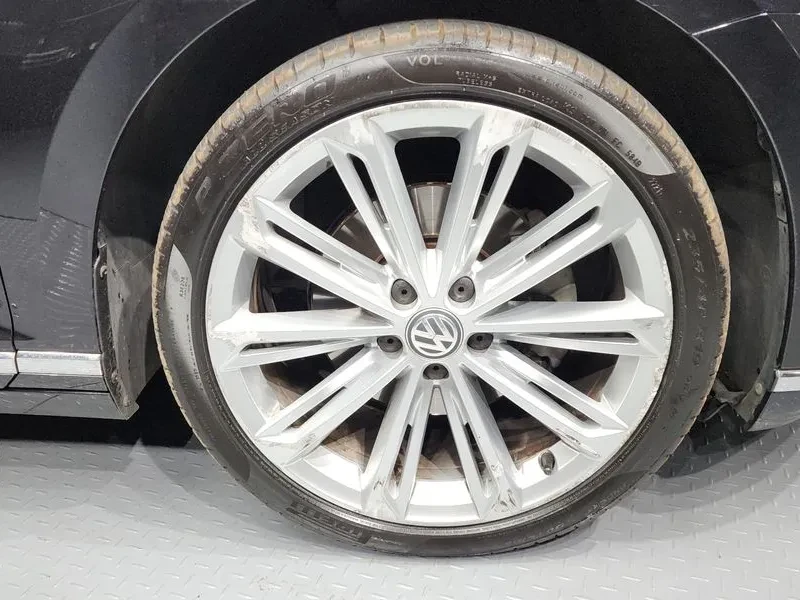VW Passat 2.0 Tdi 4Motion Prestige - САМО 30% АВАНС, снимка 5 - Автомобили и джипове - 55483467