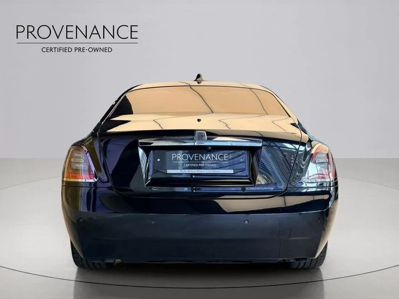 Rolls-Royce Ghost 6.7 Automatic КРАЙНА ЦЕНА: 255965 EUR, снимка 4 - Автомобили и джипове - 55966811