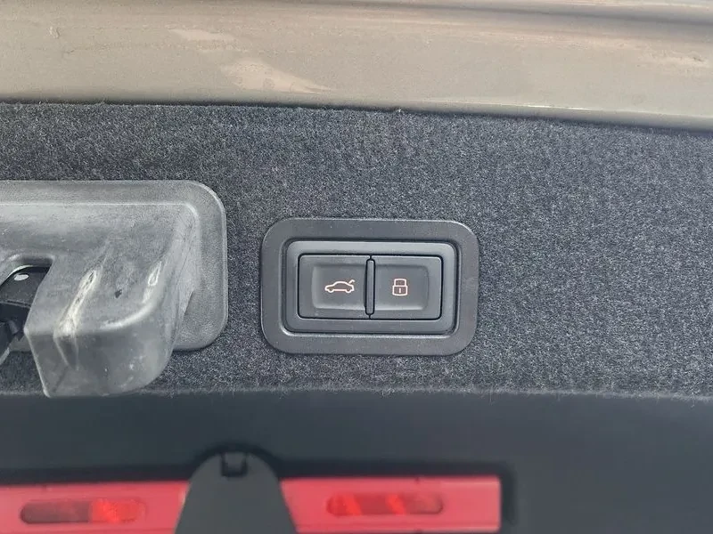 Audi A6 RS OPTIC/ PANORAMA/PREMIUM, снимка 16 - Автомобили и джипове - 56426368
