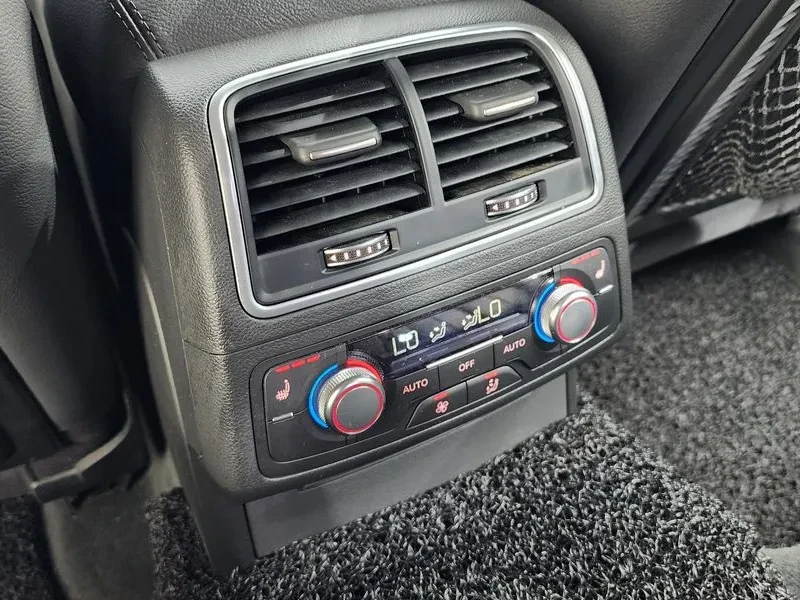 Audi A6 RS OPTIC/ PANORAMA/PREMIUM, снимка 17 - Автомобили и джипове - 56426368
