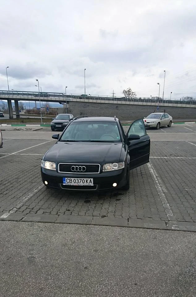 Audi A4, снимка 2 - Автомобили и джипове - 56610797