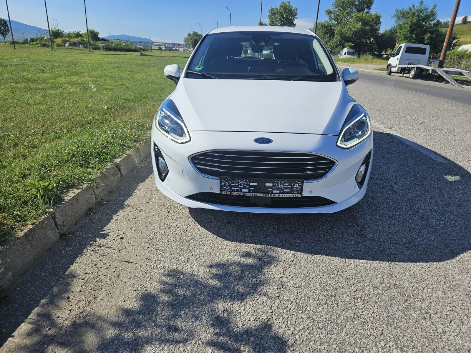 Ford Fiesta 1.0i Titanium  - изображение 2