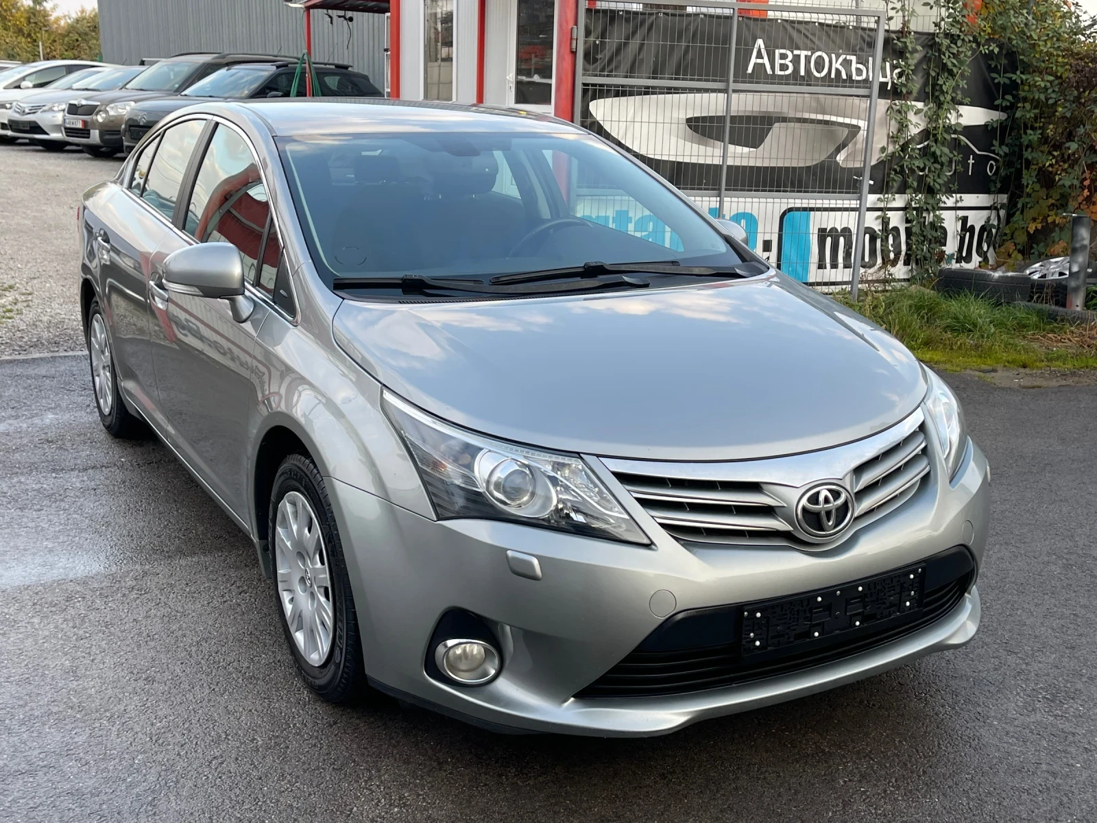 Toyota Avensis 2.0 D-4D, Facelift, Седан, Навигация, Подгрев, Тег - изображение 2