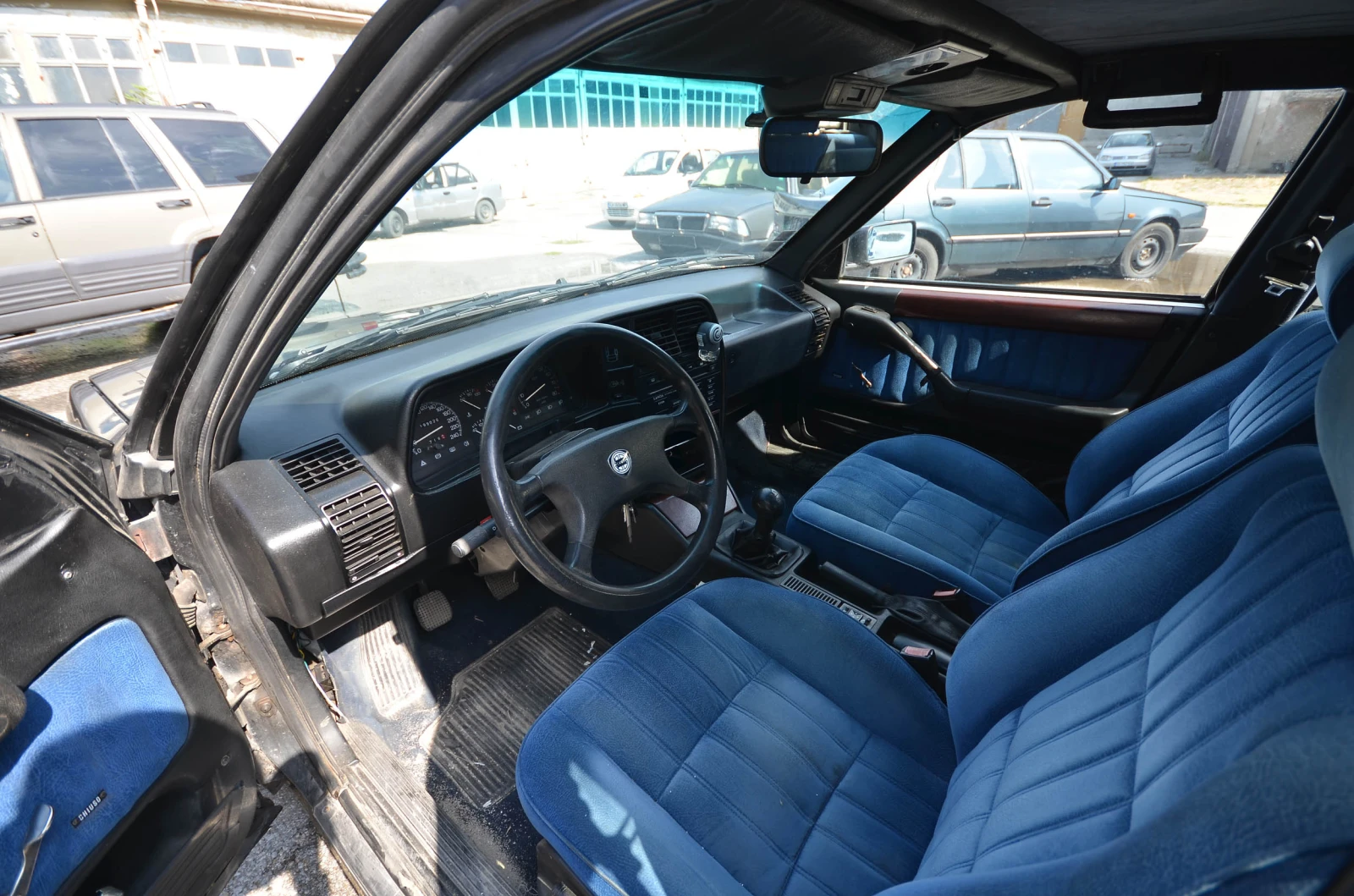 Lancia Thema Брониран - изображение 7