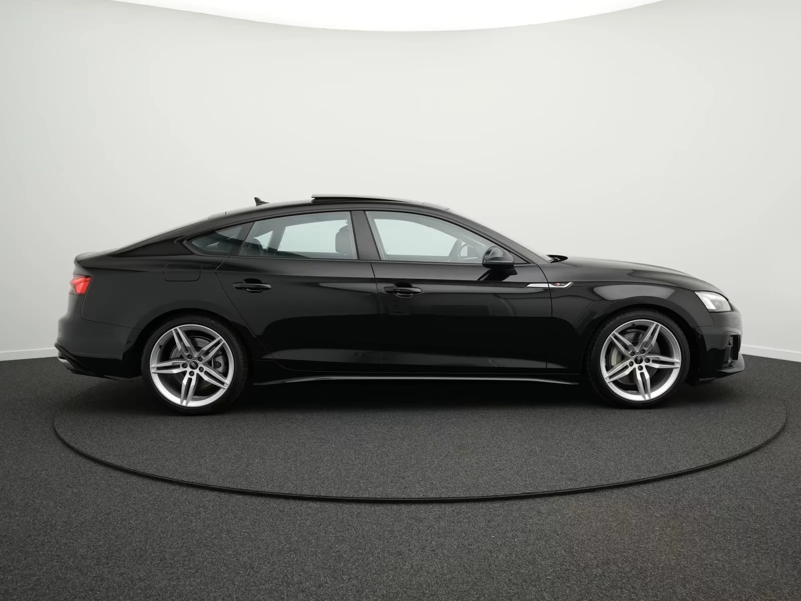 Audi A5 Sportback S line business 45 TFSI - изображение 8