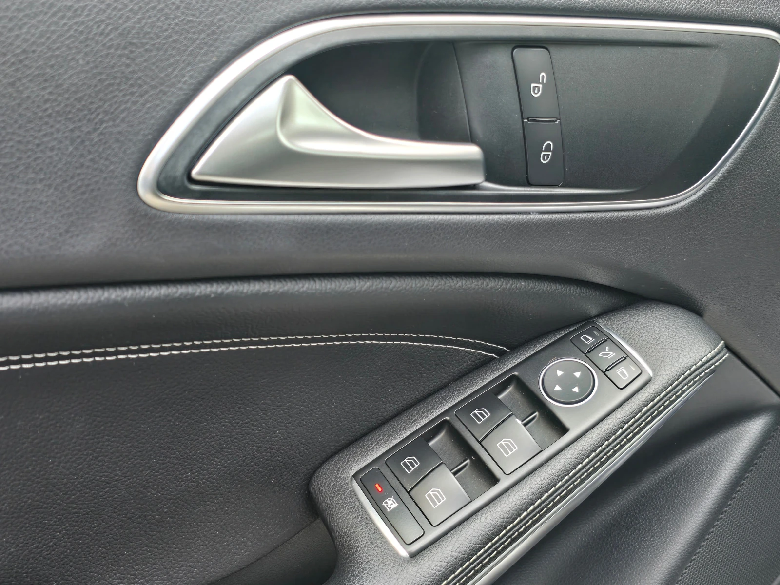 Mercedes-Benz GLA 200 i/Aвт./Лизинг - изображение 7