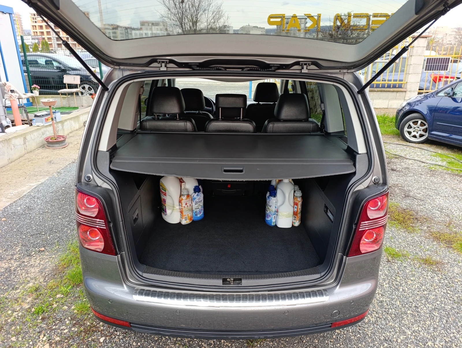 VW Touran 2.0TDI 170k.c. - изображение 8