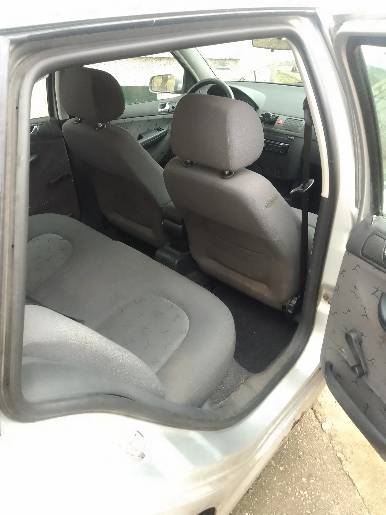 Skoda Fabia  ����� 2.0/116 � | Mobile.bg � ����������� 12