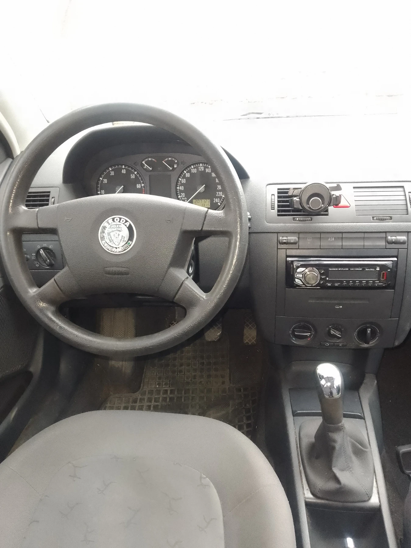 Skoda Fabia  ����� 2.0/116 � | Mobile.bg � ����������� 15